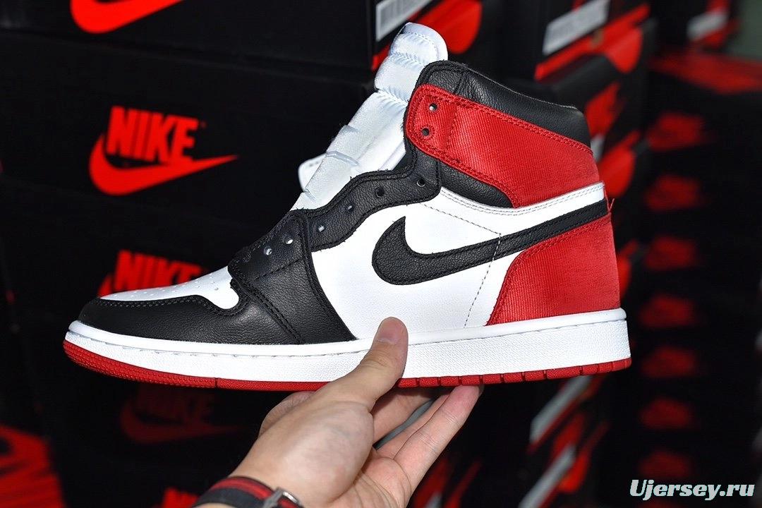 Air Jordan 1 Satin Black Toe