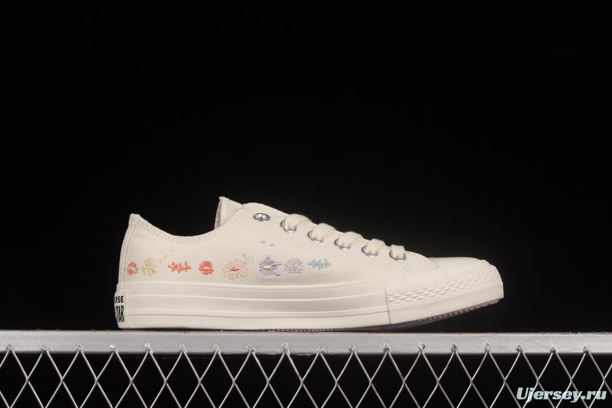 Converse All Star ox Embroidered Floral Low-Top Sneakers A01595C