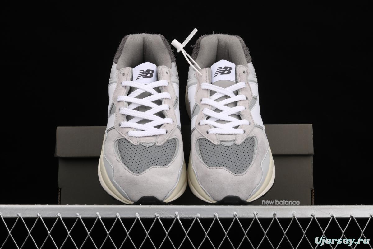New Balance NB5740 series retro leisure jogging shoes M5740AT