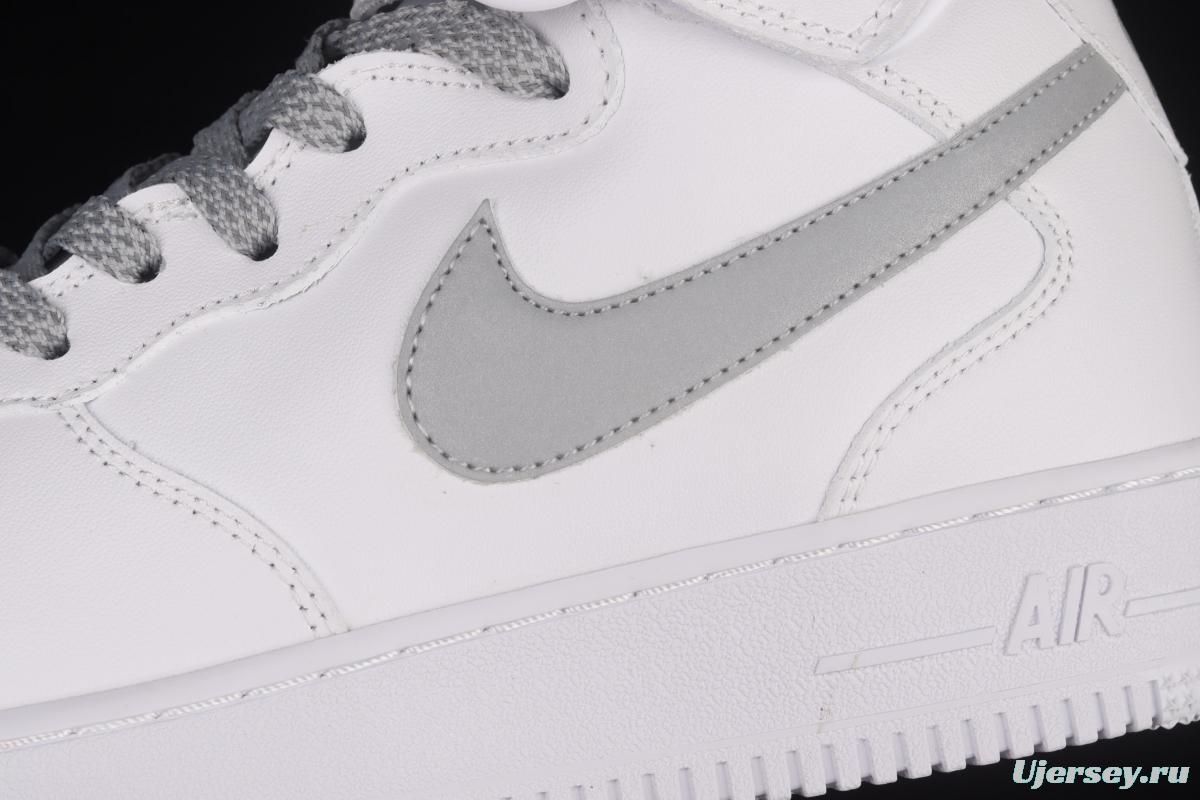 NIKE Air Force 1: 07 AF1 Mid UN2.0 all-white Mantian Star Zhongbang board shoes 366731-606
