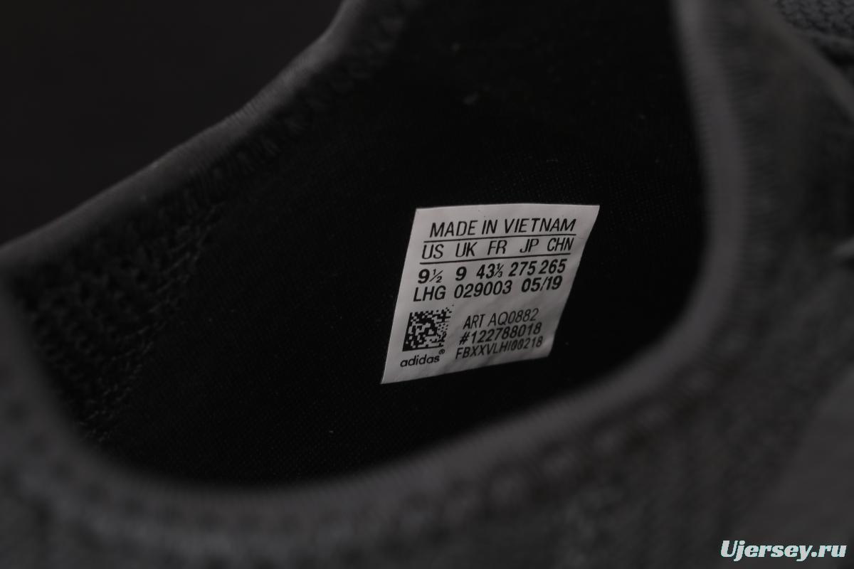 Adidas NMD R1 Boost AQ0882's new really hot casual running shoes