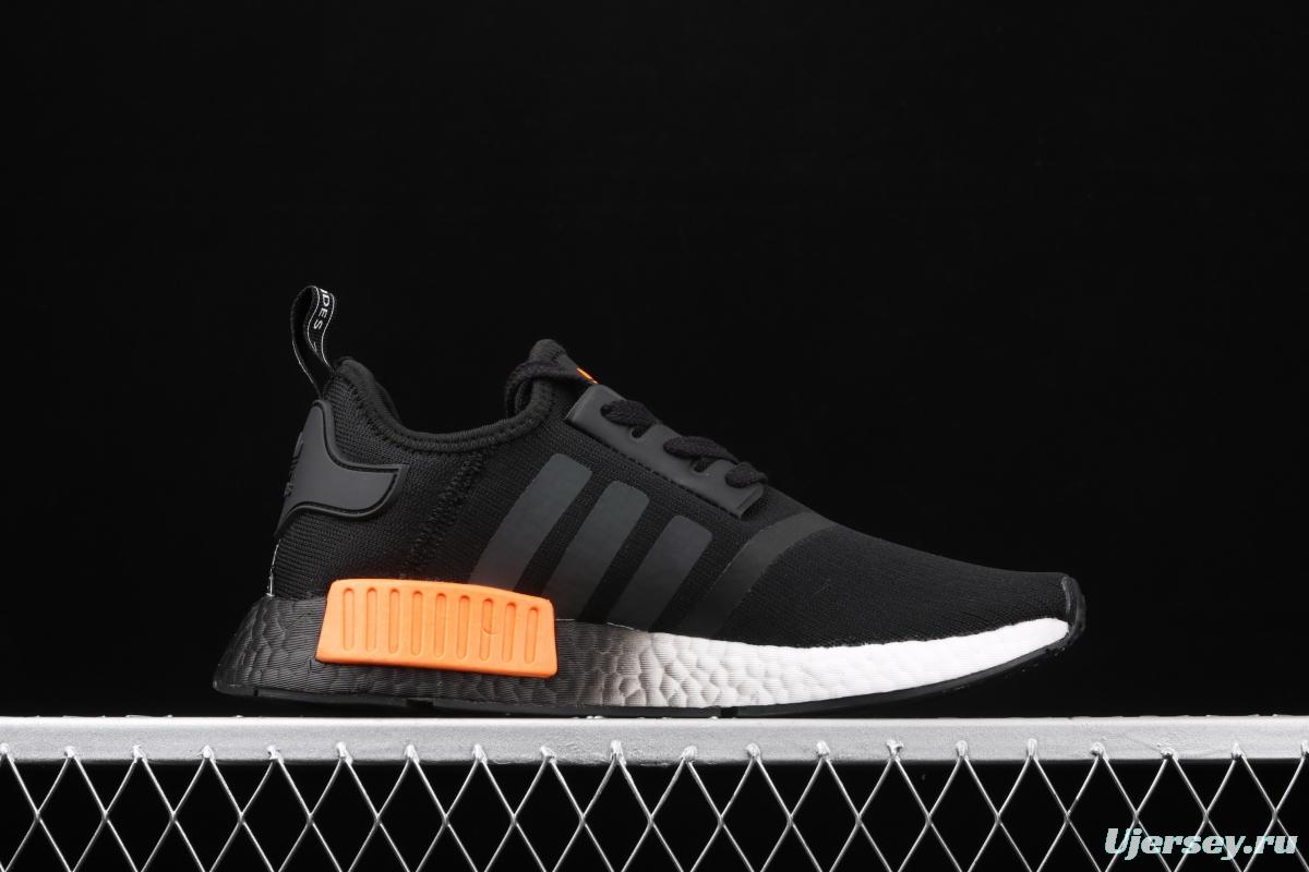 Adidas NMD R1 Boost FW0183's new really hot casual running shoes