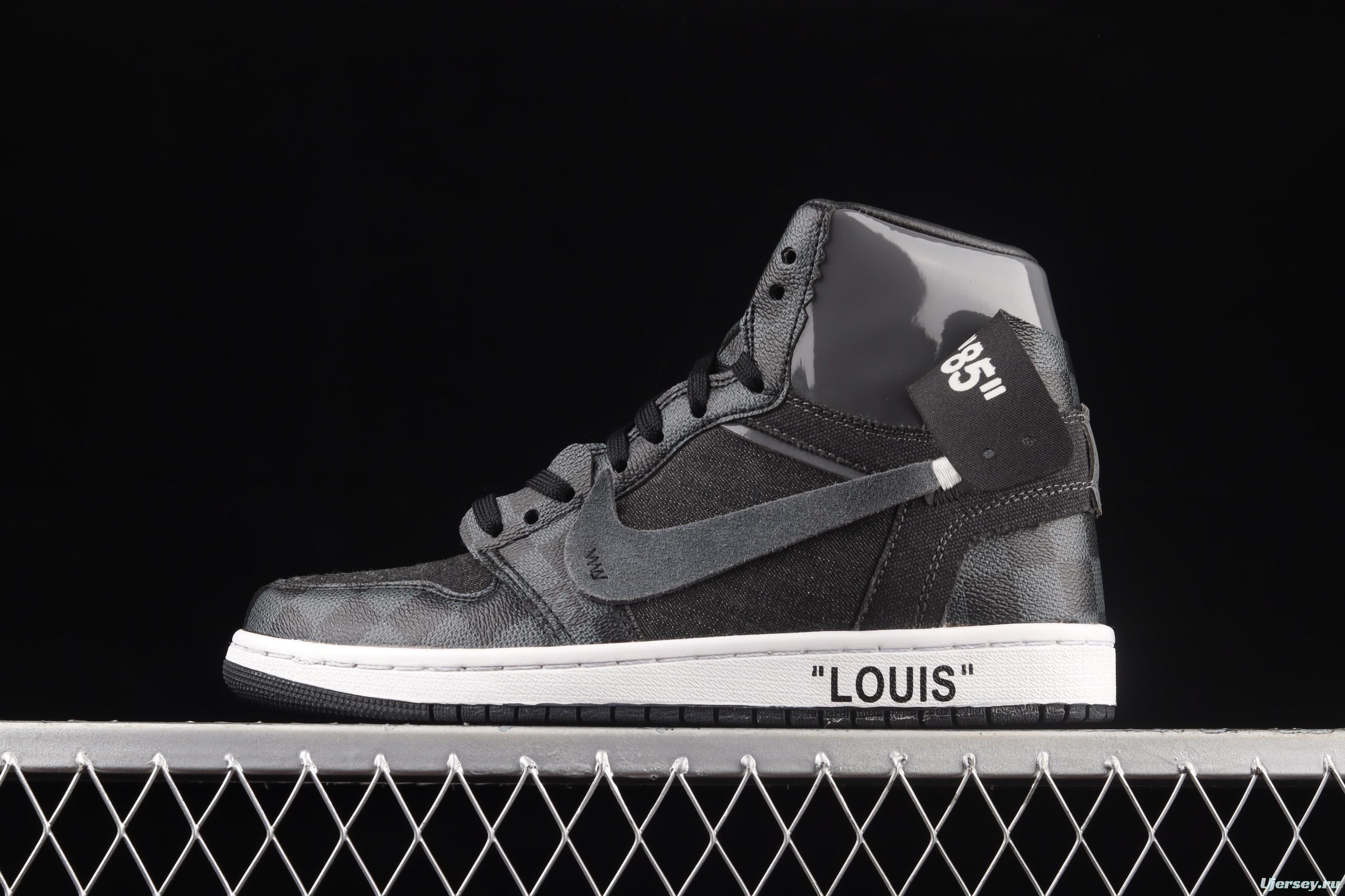 LV x Air Jordan 1 LV jointly customized # with presbyopia suitcase leather to create an exclusive Logo covered with shoes.