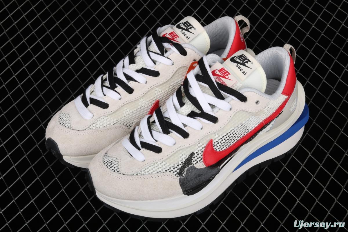 Sacai x NIKE VaporWaffle 3.0marathon deconstruction design avant-garde deformable three-layer bottom leisure jogging shoes CV1363-101