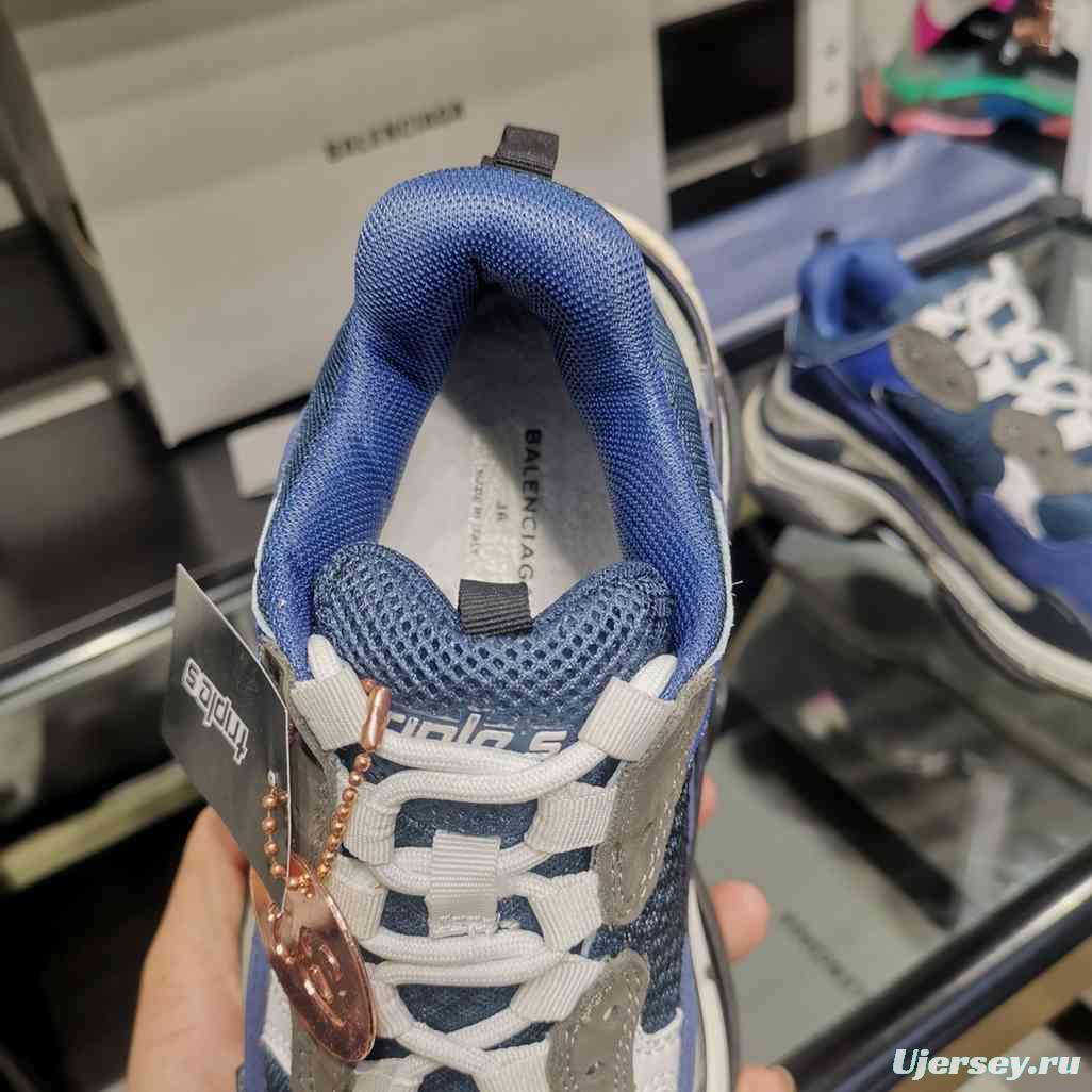 Men/Women Balenciaga Triple S Sneaker Blue Item Ab5580330