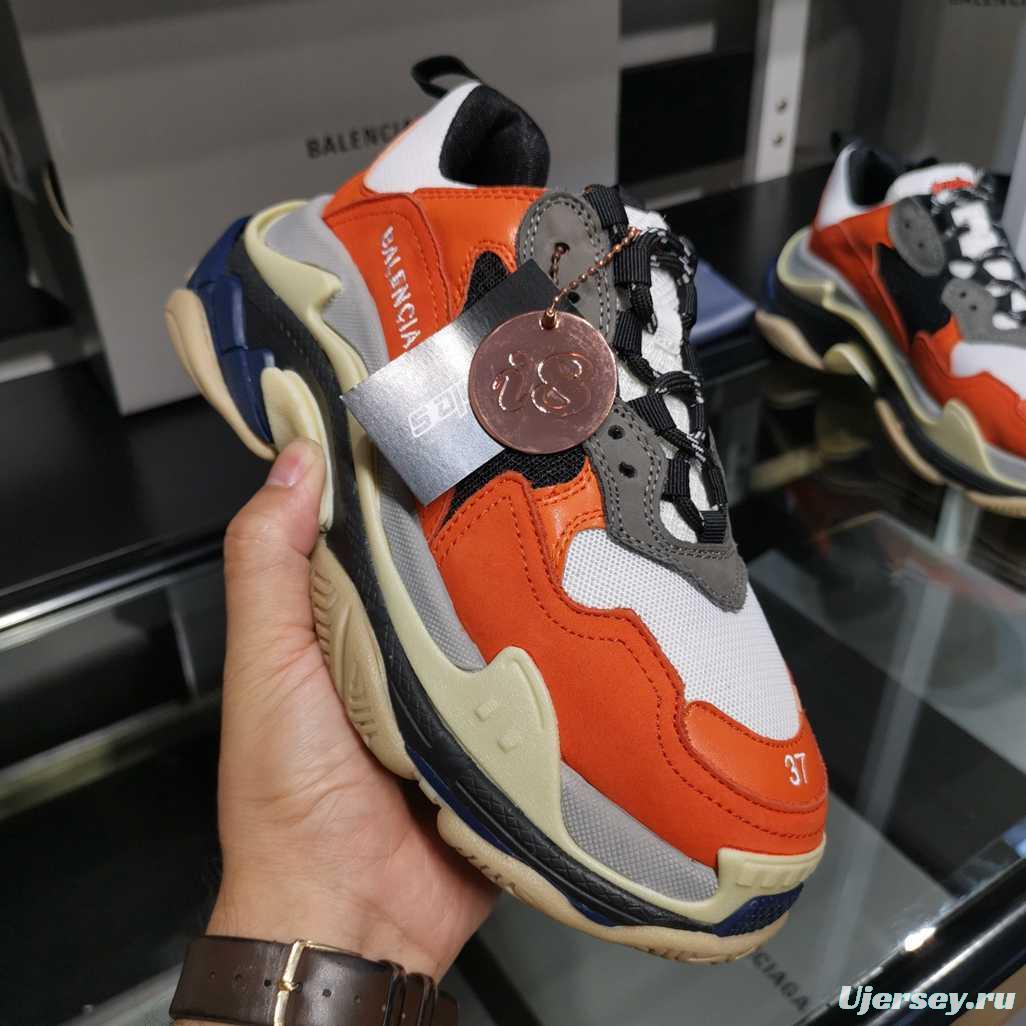 Men/Women Balenciaga Triple S Sneaker Orange Item Ab5580330