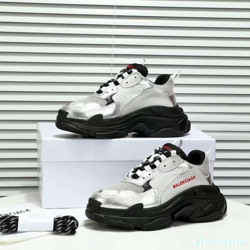 Men/Women Balenciaga Triple-S Sneaker White/Black Item 6380340