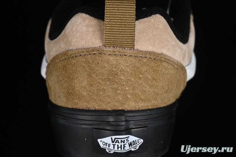 Vans Classics Knu Skool Retro Chunky Tongue Skate Shoes in Black/Brown - VN000CP6BXC