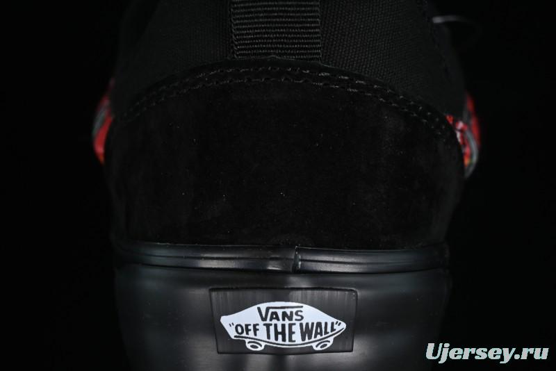 Vans Classics Knu Skool Retro Sneakers with Enlarged Toe and Thickened Trim - VN0009QC3N6
