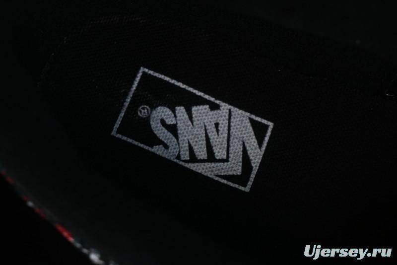 Vans Classics Knu Skool Retro Sneakers with Enlarged Toe and Thickened Trim - VN0009QC3N6