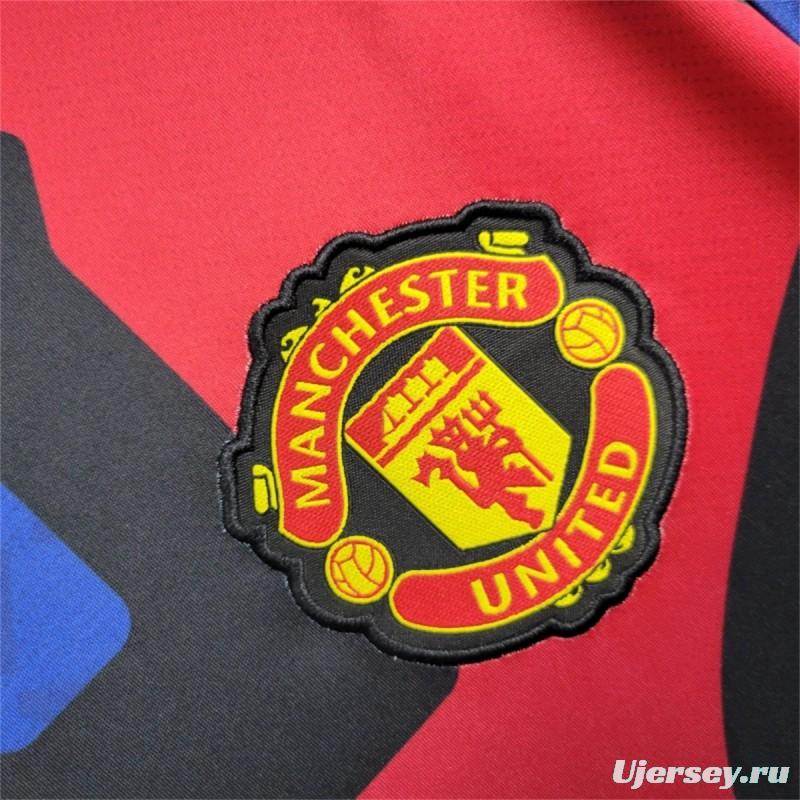 24/25 Manchester United Training Jersey