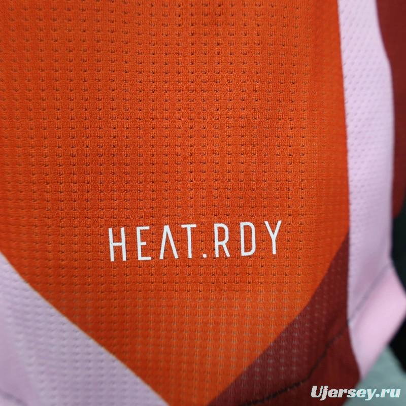 25/26 Player Version Bayern Munich Training Grid Pattern Jersey