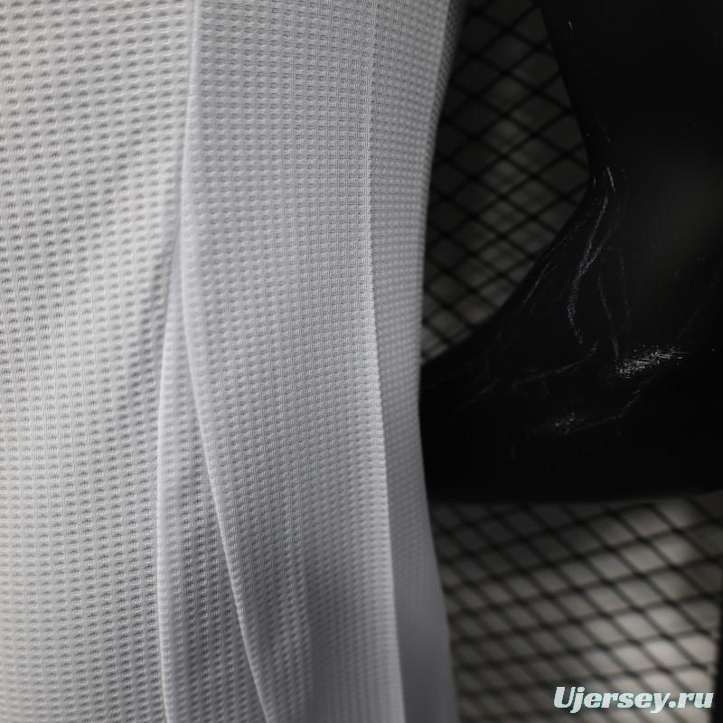 Player Version 25/26 Arsenal White with Emirates Sponsor Jersey