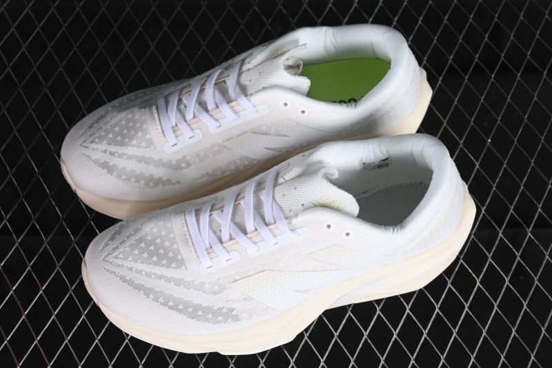 New Balance FuelCell Rebel V4 Low-Top Slip-Resistant Durable Versatile Casual Running Shoes - WFCXLJ4