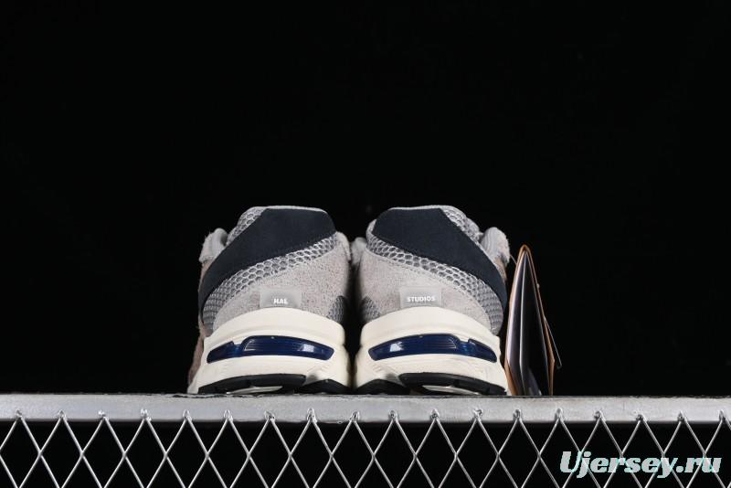 Asics Tiger GEL-1130 Low-Top Casual Running Shoes with GEL Cushioning and Outdoor Style - 1201A487-020