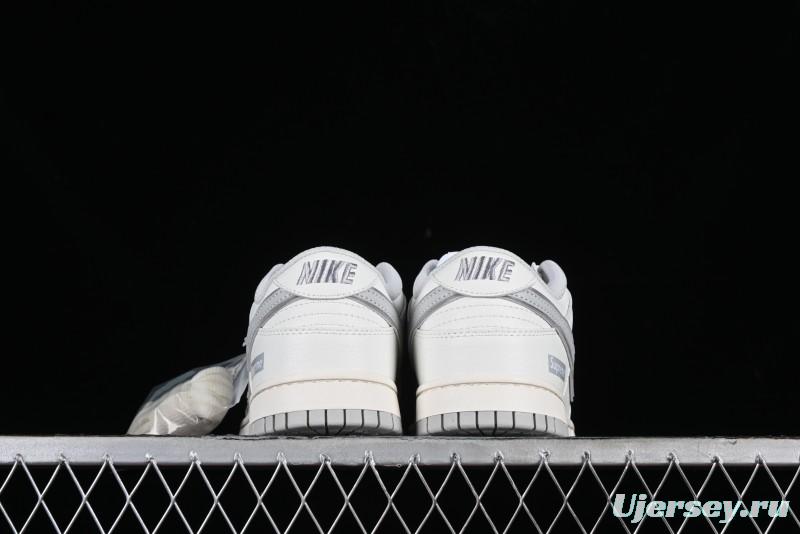 Nike Supreme x Nike SB Dunk Low Casual Skate Shoes in Beige Grey - RM2308-233