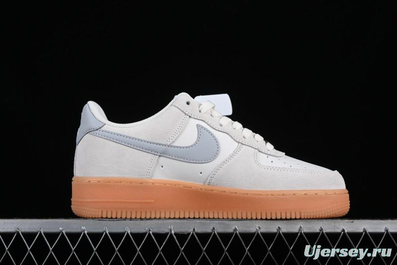 Nike Air Force 1 '07 Low Casual Sneakers with Full-Length Air Cushion - FQ8714-002