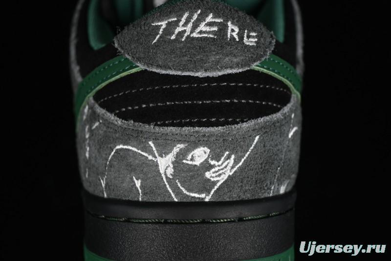 Nike There Skateboards x Nike SB Dunk Low Graffiti Art Style Collaboration SB Low Top Casual Skate Shoes - HF7743-001