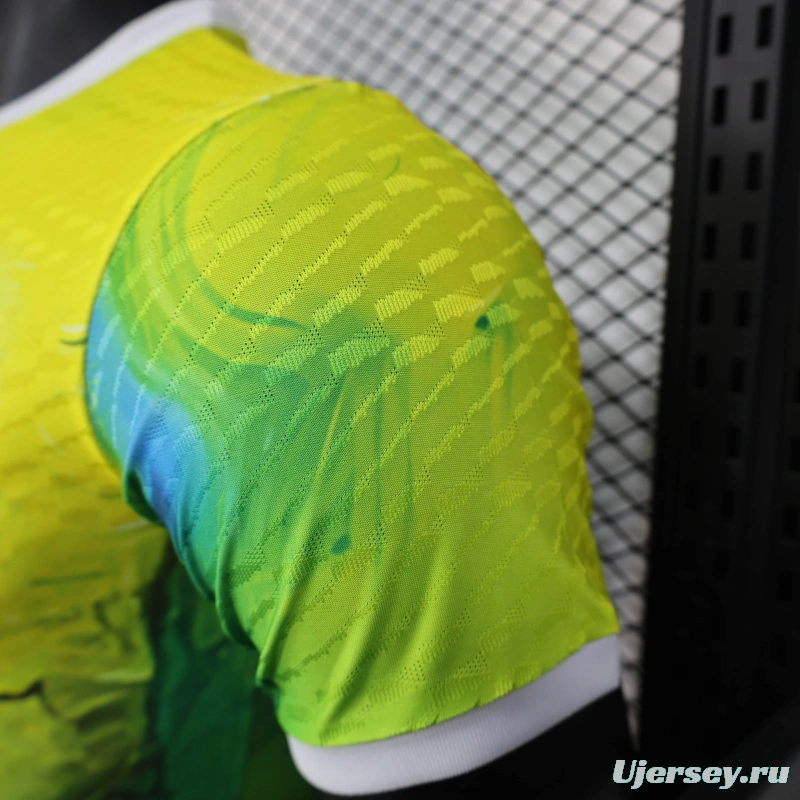25/26 Player Version Real Madrid Limited Edition Goalkeeper Jersey - Emirates Neon Yellow Marble Design