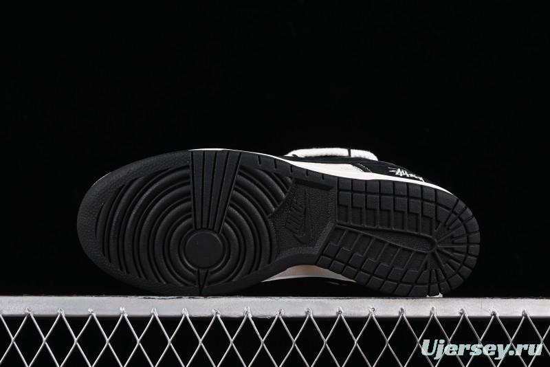 Stussy x Nike Dunk Low SB Sneakers in Beige Black Swoosh - SJ2068-252