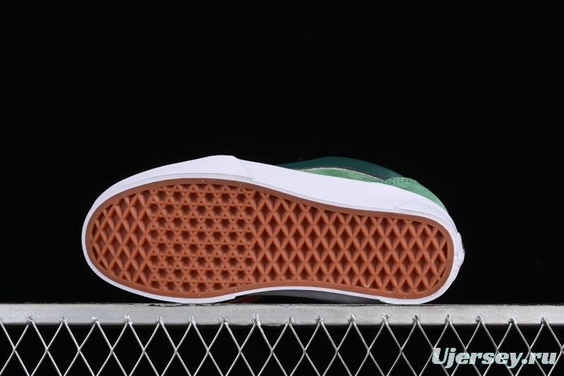 Vans Classics Knu Skool Retro Sneakers with Enlarged Toe and Thickened Tongue - VN0009QCLC2