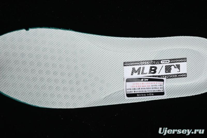 New York Yankees MLB Chunky Runner Denim Monogram Lightweight Casual Sneakers - 3ASHCRM3N43BRS