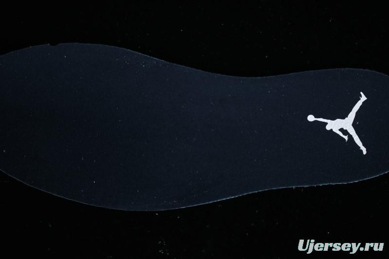 Nike Air Jordan Legacy 312 Low Sneakers with Velcro Strap and Triple Sole Design - HM3709-141