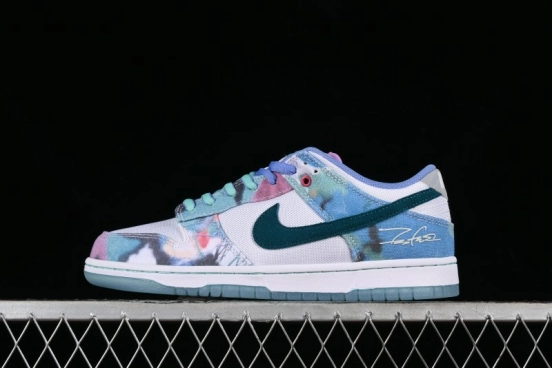 Nike Futura x Dunk Low Pro SB Skate Shoes with Tie-Dye Design - HF6061-400
