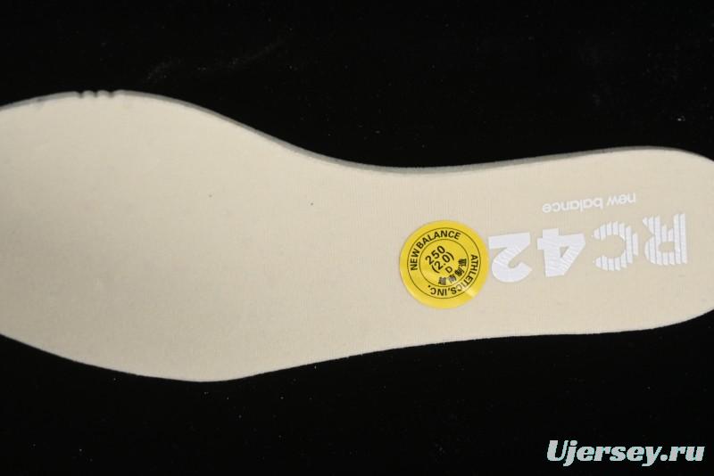 New Balance RC42 Series Retro Football Training Casual Sneakers - URC42EA