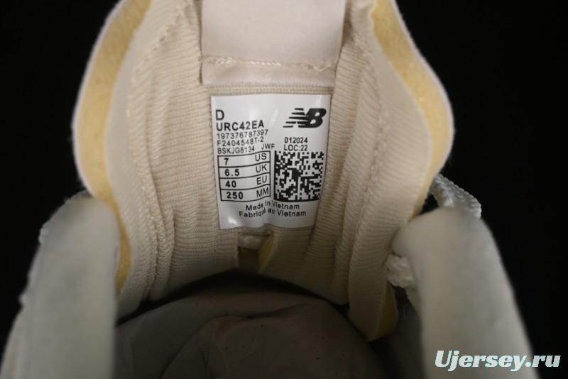 New Balance RC42 Series Retro Football Training Casual Sneakers - URC42EA