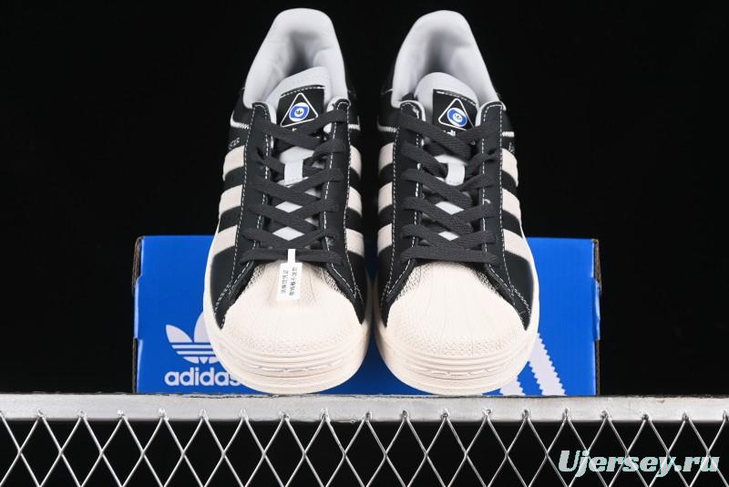 Adidas Superstar IF1780 Casual Sneakers with Shell Toe Design - IF1780
