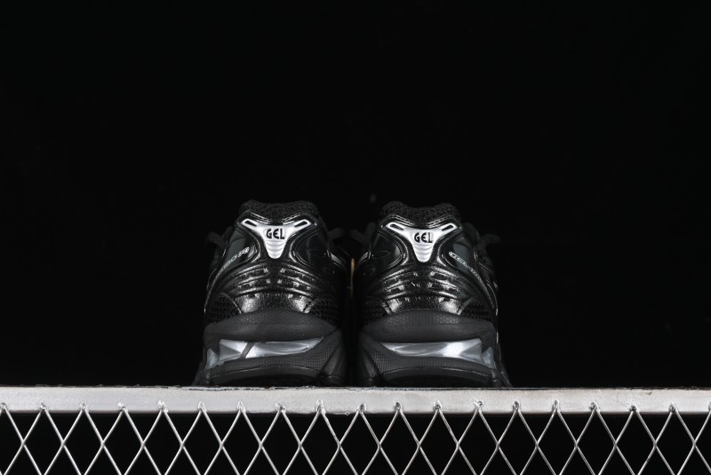 Asics Gel-Kayano 14 Running Shoes with Breathable Design and Professional Cushioning - 1201A019-006