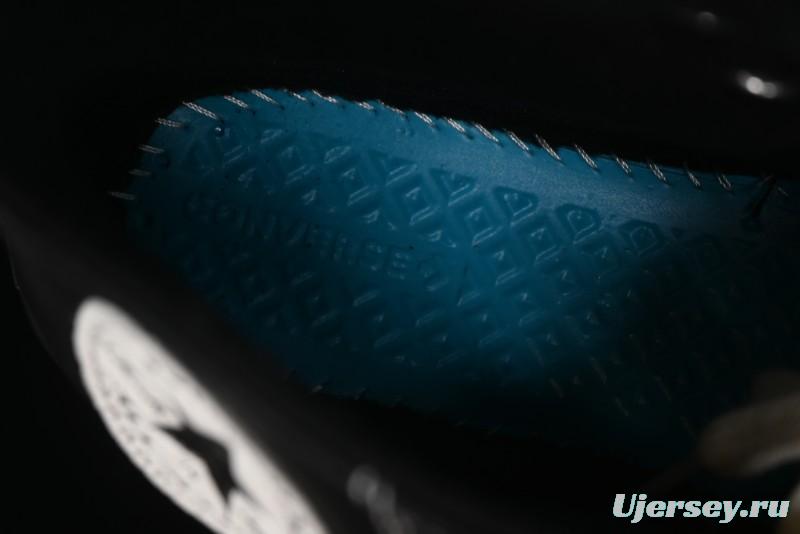 Converse Chuck 70s High Top Canvas Sneakers with Fur Lining in Black & White - A13863C