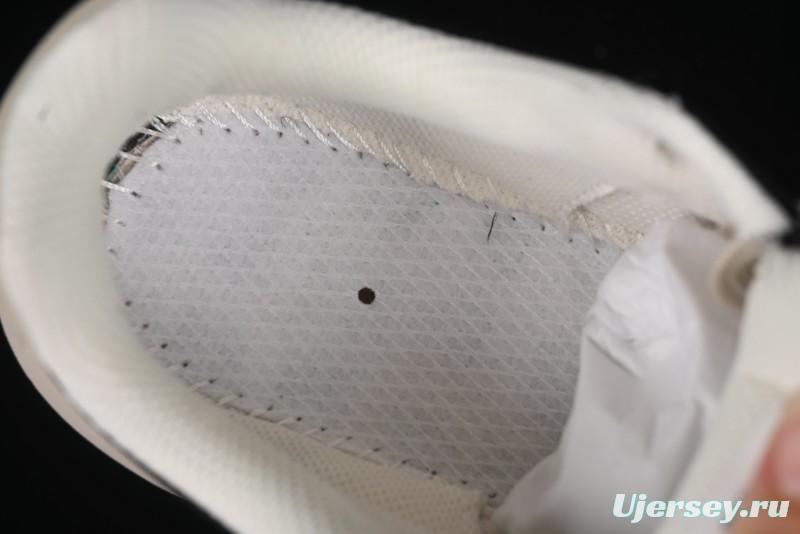 MLB Chunky Classic Base New York Yankees Lightweight Platform Casual Sneakers - 3ASXBMN4N50BKS