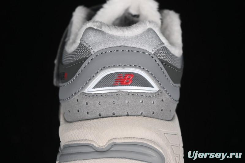 New Balance 2002R Series Kids' Hook & Loop Warm Lined Shoes - PV2002RG