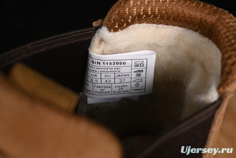 UGG Burleigh Chelsea Winter Snow Boots for Men with Lightweight Anti-Slip Sole and Genuine Wool Leather - 1152050