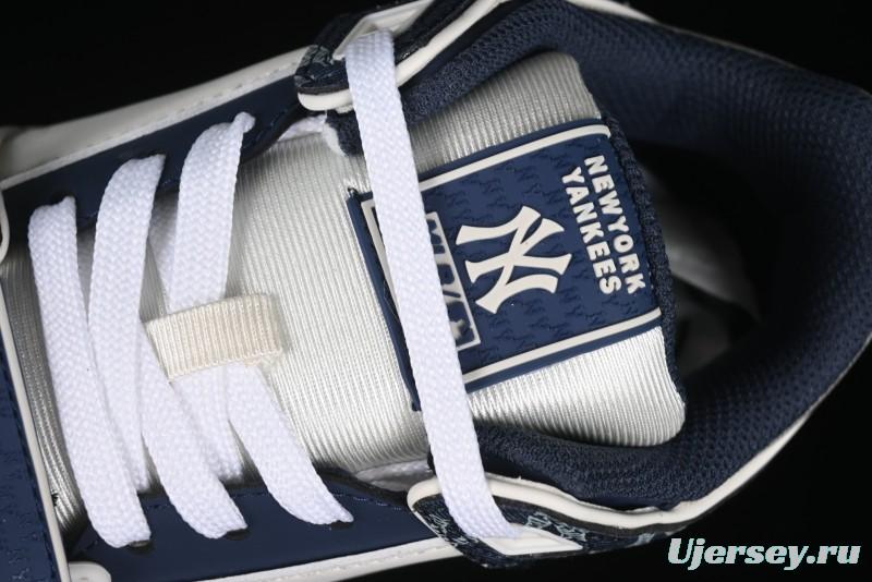 MLB Chunky Liner New York Yankees Lightweight Platform Sneakers with 6cm Height Increase - 3ASXCDN3N50NYD