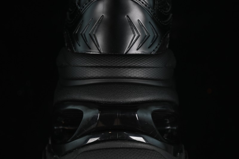 GG-CC Platform Sneakers with Chunky Sole for Casual Running and Streetwear - G24X9833
