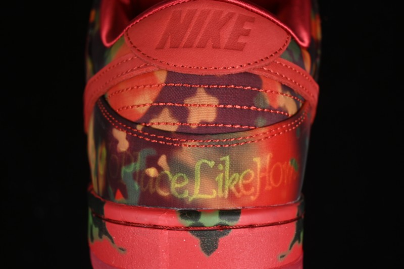 Nike SB Dunk Low The Wizard Of Oz Limited Edition Tear-Away Casual Sneakers - FZ1291-600