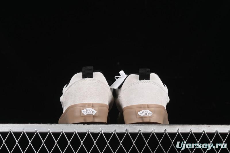 Vans Classics Knu Skool Retro Sneakers with Enlarged Toe and Thickened Tongue - VN000CZUVE1