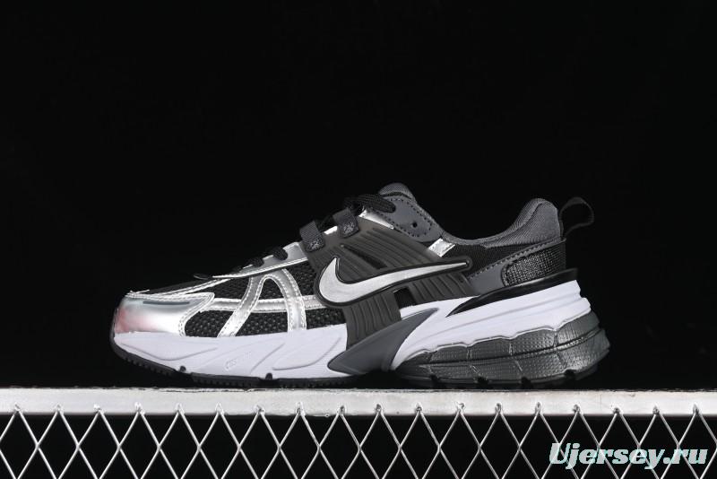Nike V2K Runtekk 3XL Retro Low-Top Running Shoes with Shock Absorption and Anti-Slip Design - FD0736-005