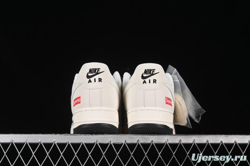 Nike Air Force 1 '07 Low Supreme Collaboration - White Black Two-Tone Low-Top Casual Sneakers - BB7577-217