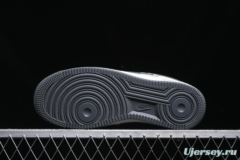 Nike Air Force 1 '07 Low The North Face x COMME des GARÇONS Light Grey Casual Sneakers - DM6688-002