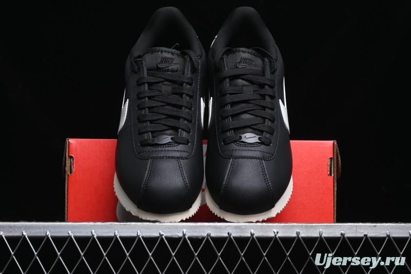 Nike Classic Cortez Leather Retro Running Shoes - FB6877-001