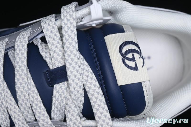 Nike SB Dunk Low Gucci Collaboration - Small Bee Pattern White Swoosh Anniversary High-End Custom Low-Top Casual Sneakers - FC1688-195