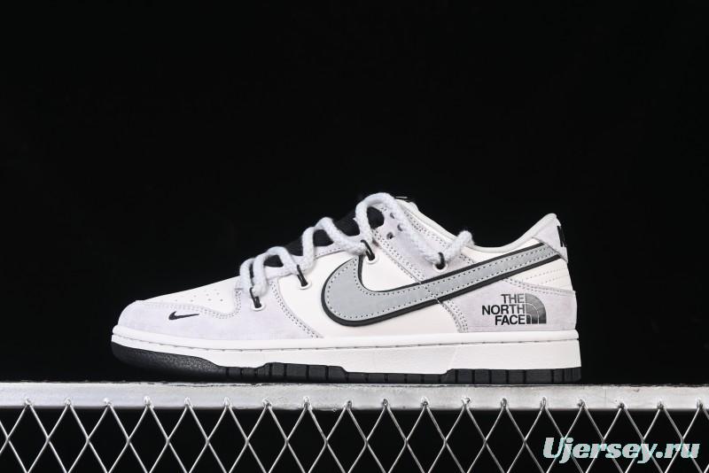 Nike SB Dunk Low The North Face x CDG Collaboration Anniversary Edition Customized Low-Top Skateboarding Shoes - XX3168-307