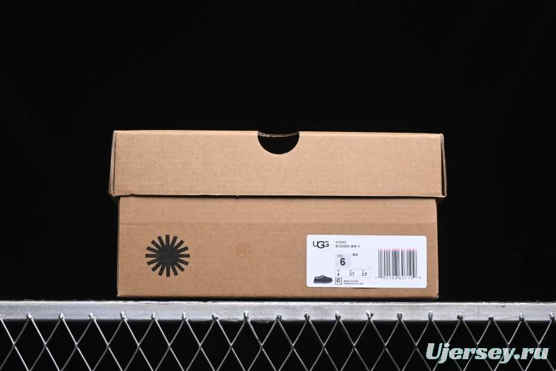 UGG Classic Mini II Snow Boots with TREADLITE Outsole - 5955