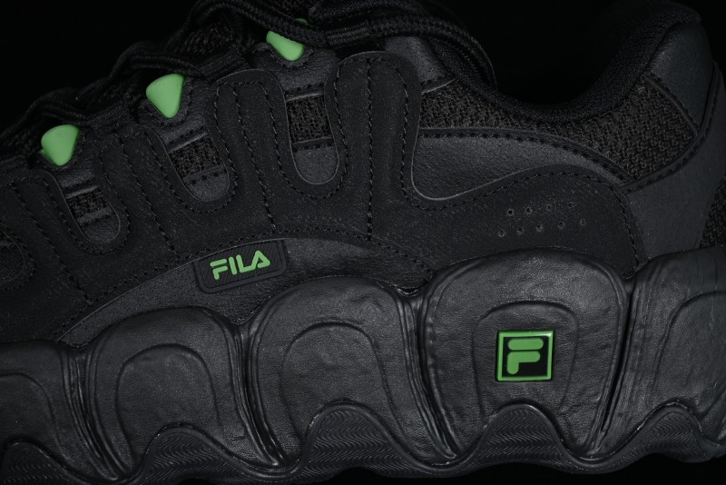 Fila Breathable Cat Paw Sneakers F52W432103FBK with Lightweight Eco-Friendly Material and Cushioned EVA Midsole