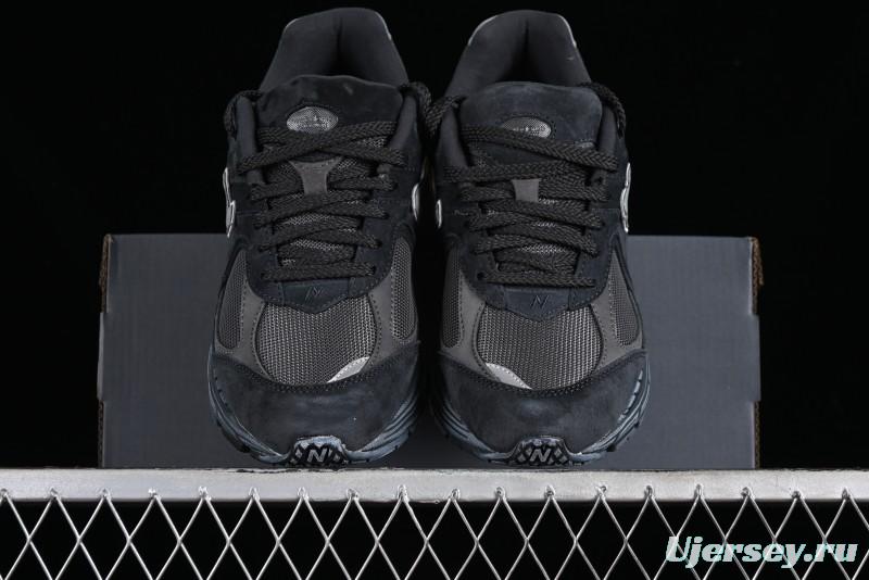 New Balance 2002 Series Retro Casual Running Shoes with Upgraded N-ERGY Cushion - M2002RBV