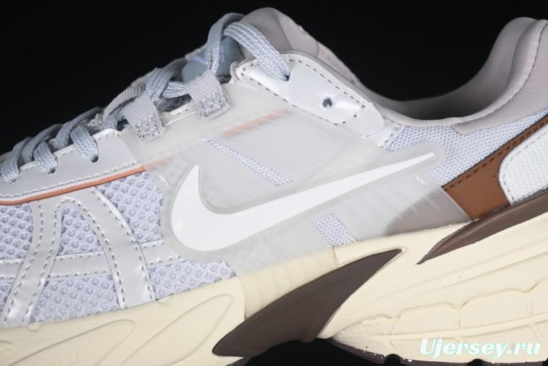 Nike Runtekk V2K Retro Low-Top Running Shoes with Cushlon Foam Midsole - FD0736-202